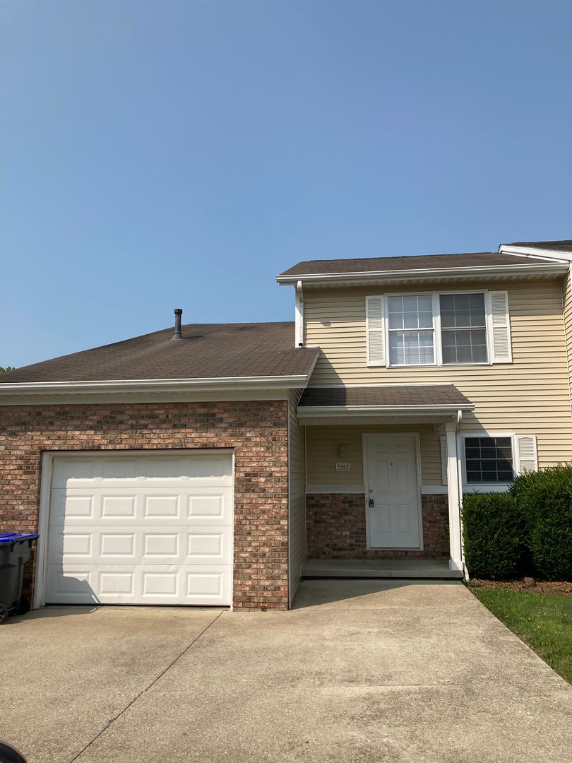 Bloomington Townhome: Batchelor Heights