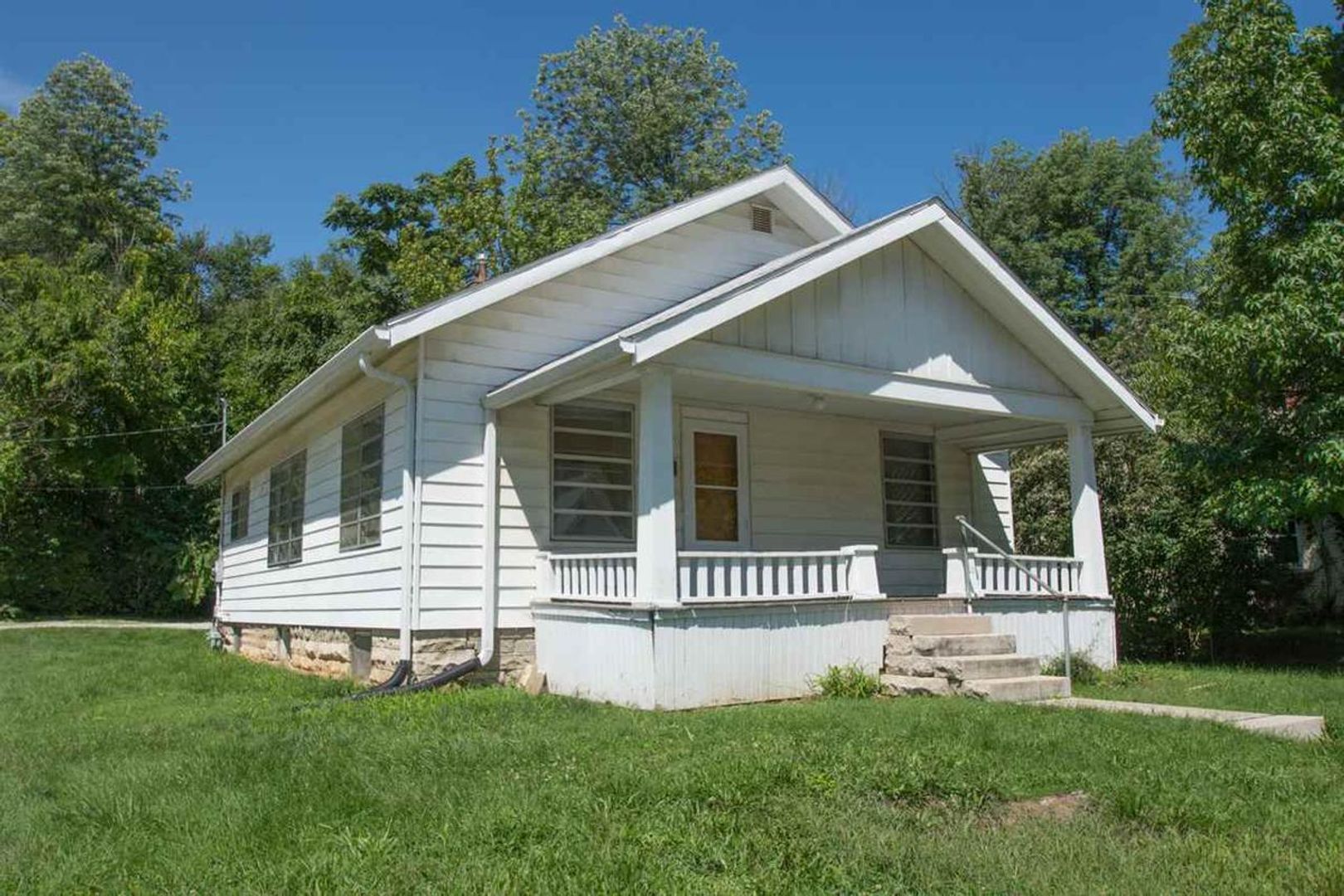 Bloomington House: 420 South Highland Avenue