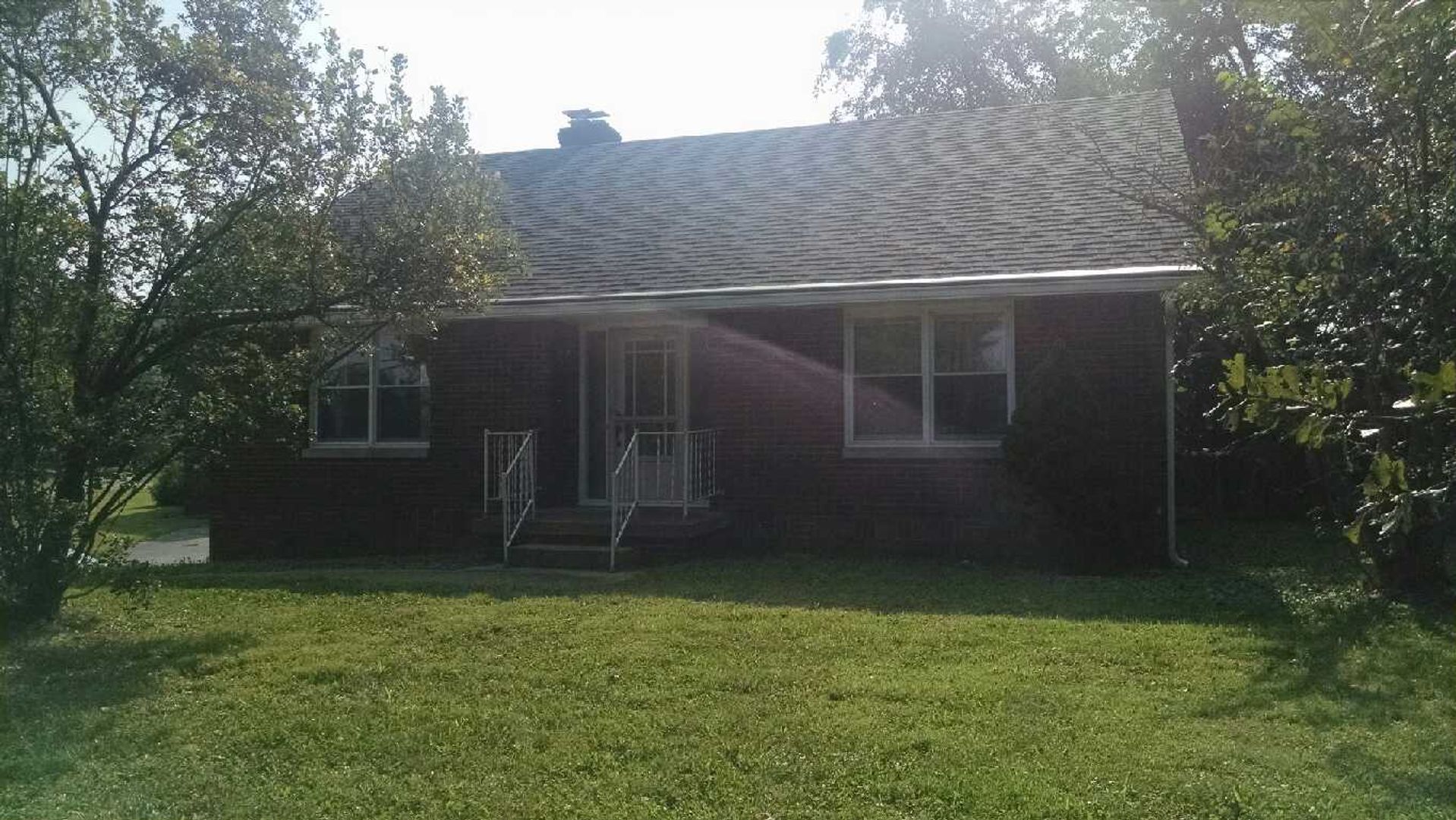 Bloomington House: 4790 E State Rd 45