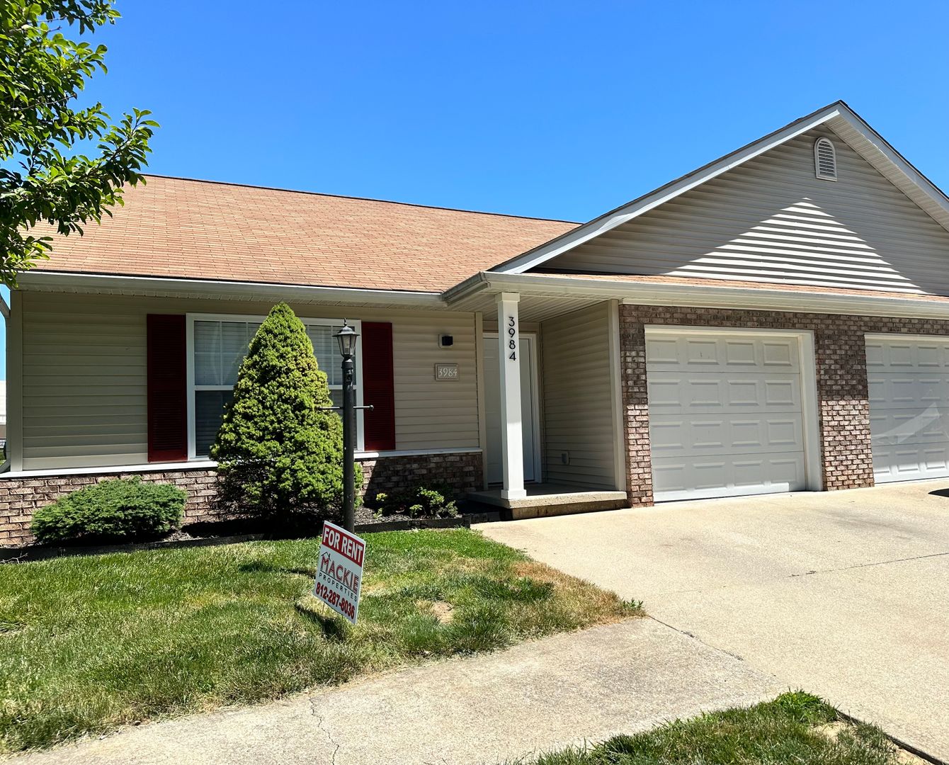 Bloomington Townhome: Batchelor Heights