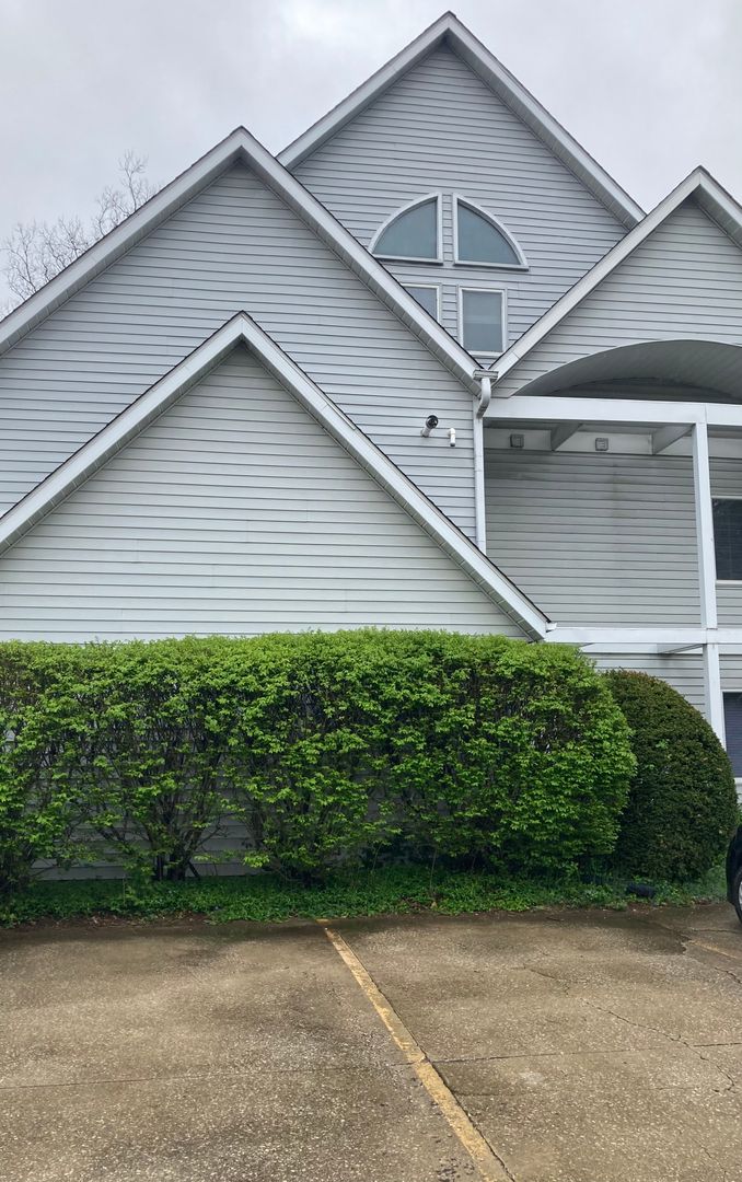 Bloomington Condo: 1204 South College Mall Road