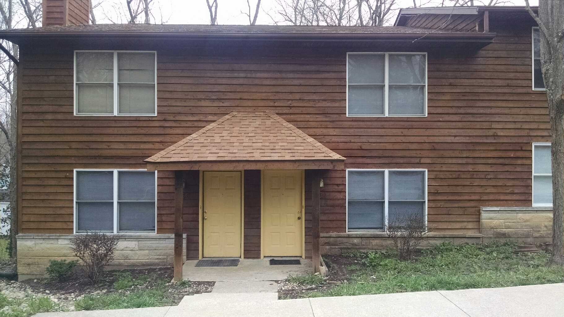 Bloomington Apartment: 726 West 17th Street  - 726 West 17th Street