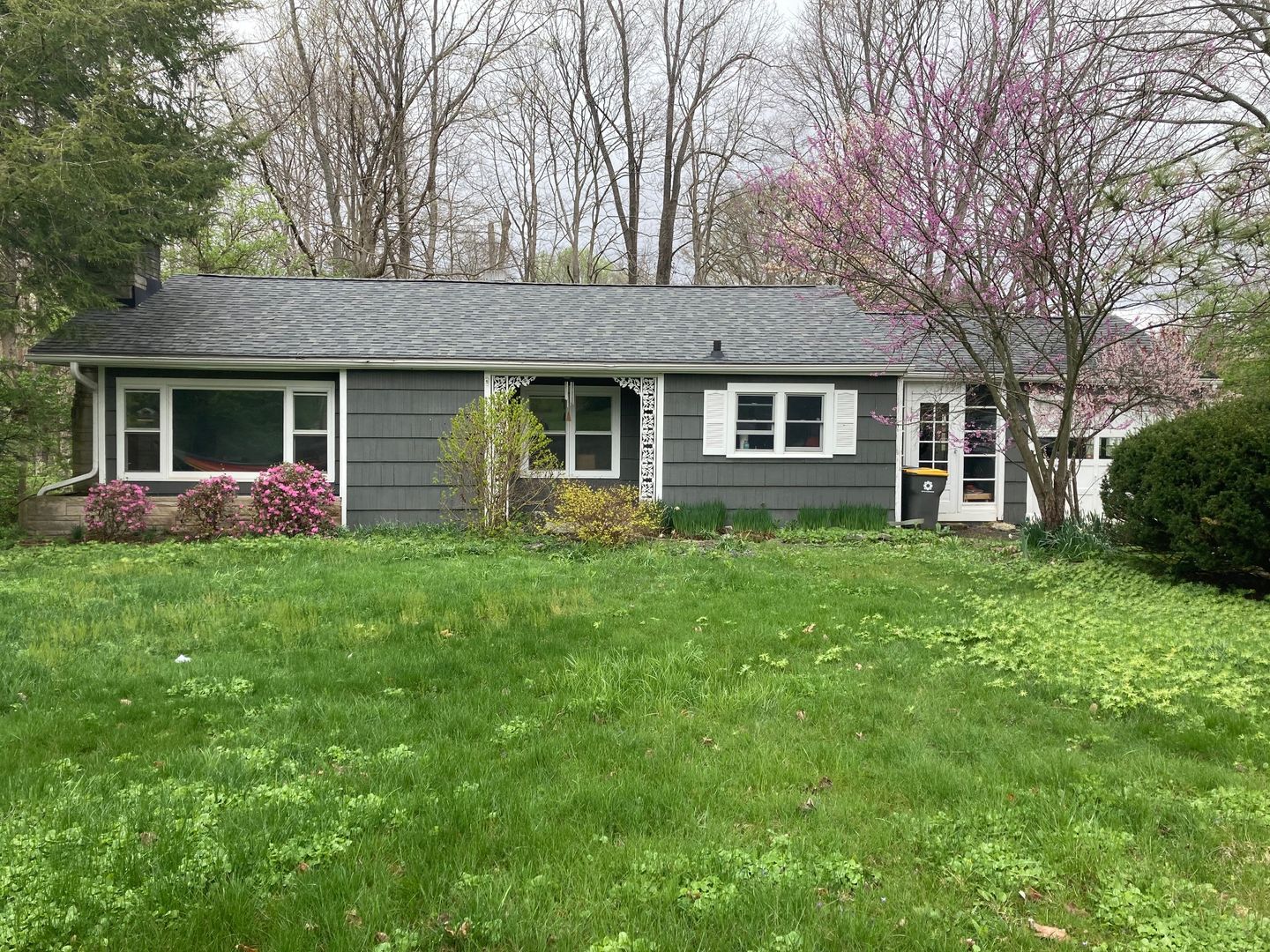 Bloomington House: 1615 East Matlock Road