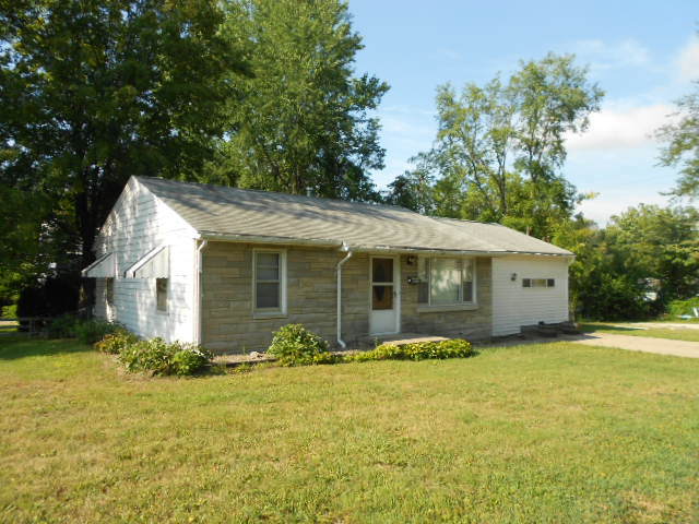 Bloomington House: 2206 East 8th Street