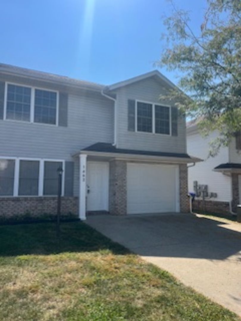 Bloomington Townhome: Batchelor Heights