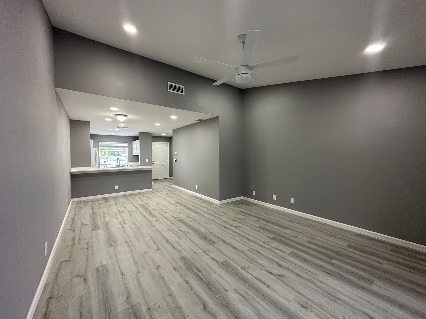 Jupiter Townhome: 139 Deerfield Ct