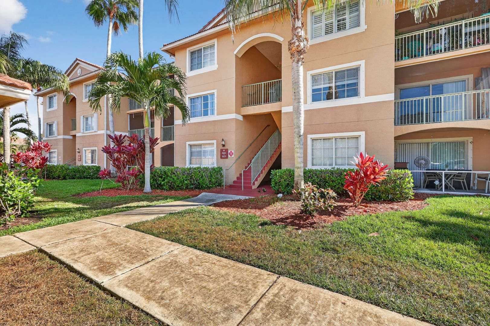 Jensen Beach House: 3613 NW Mediterranean Lane 13-206 - 3613 NW Mediterranean Lane 13-206