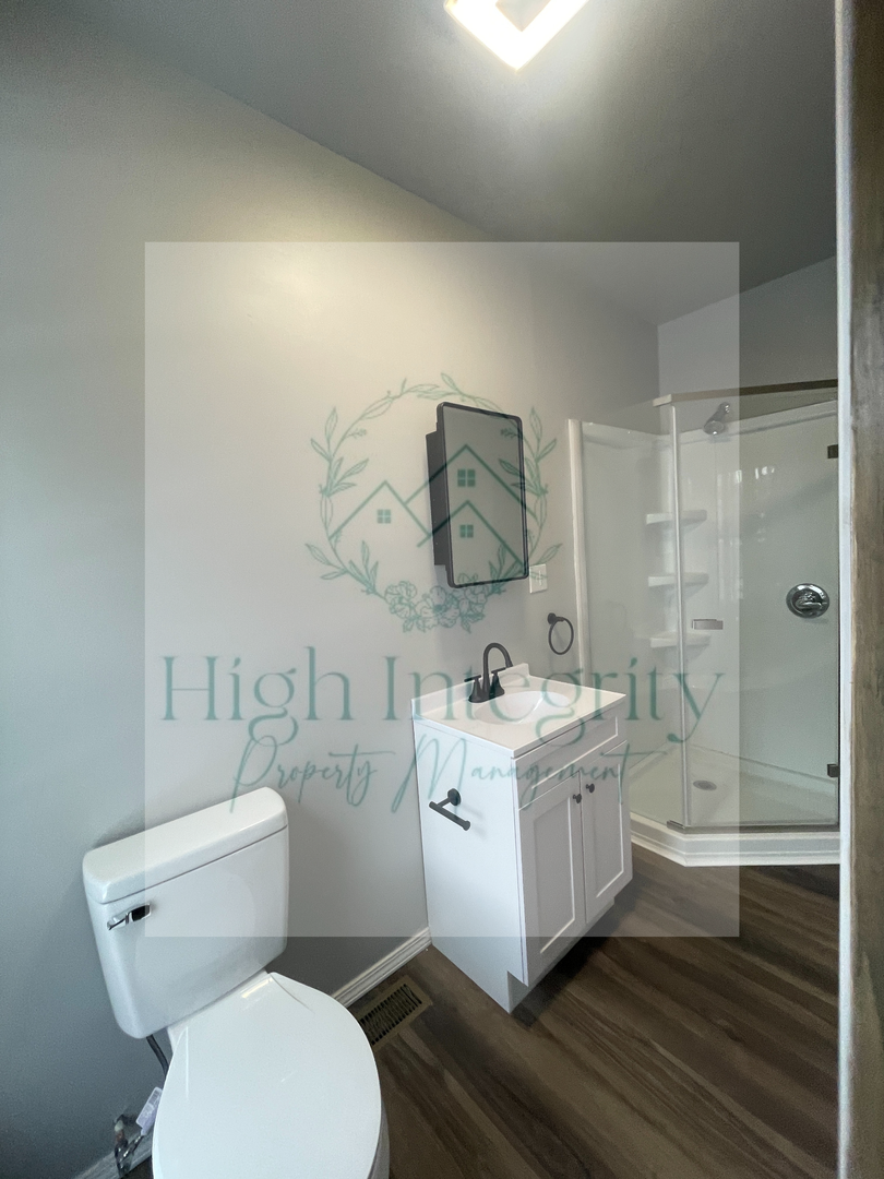 Elmira Apartment: 403 Walnut Street