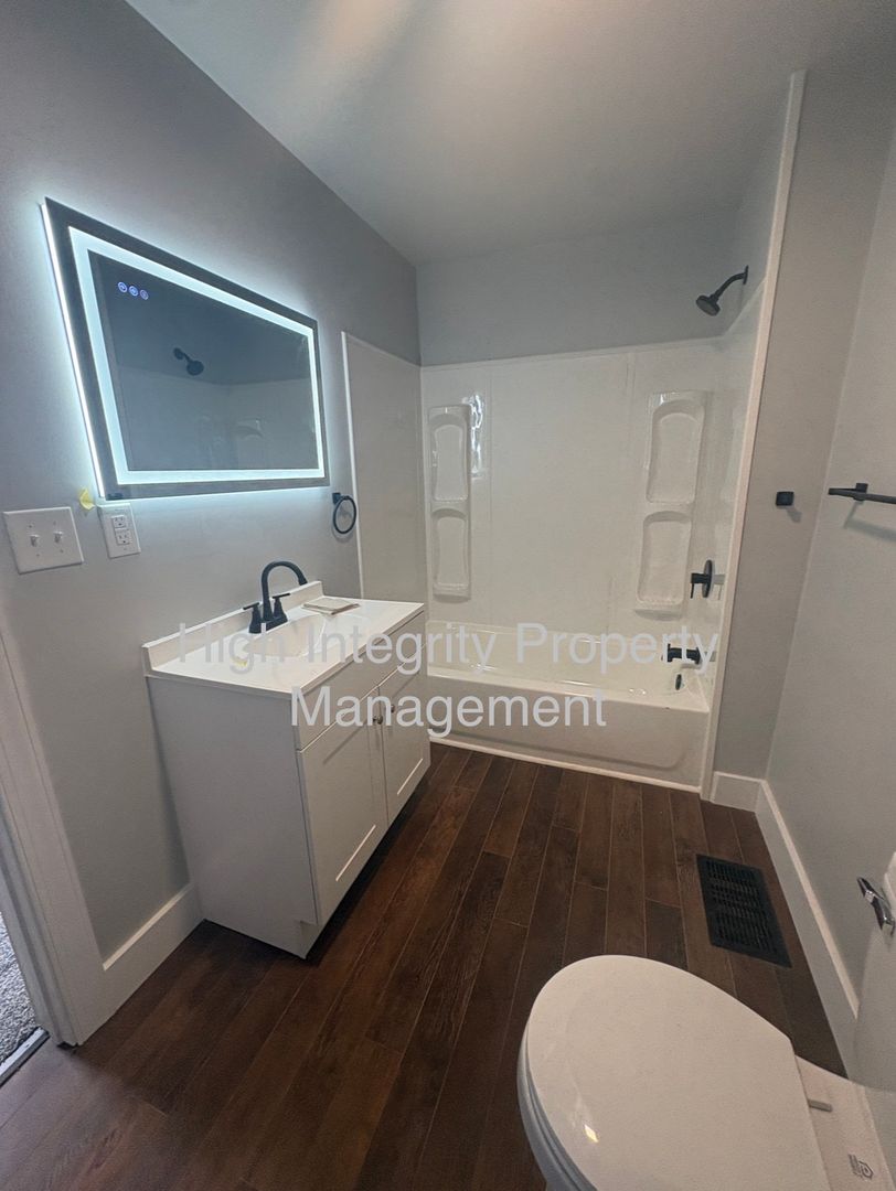 Elmira Apartment: 353 W. Water St.