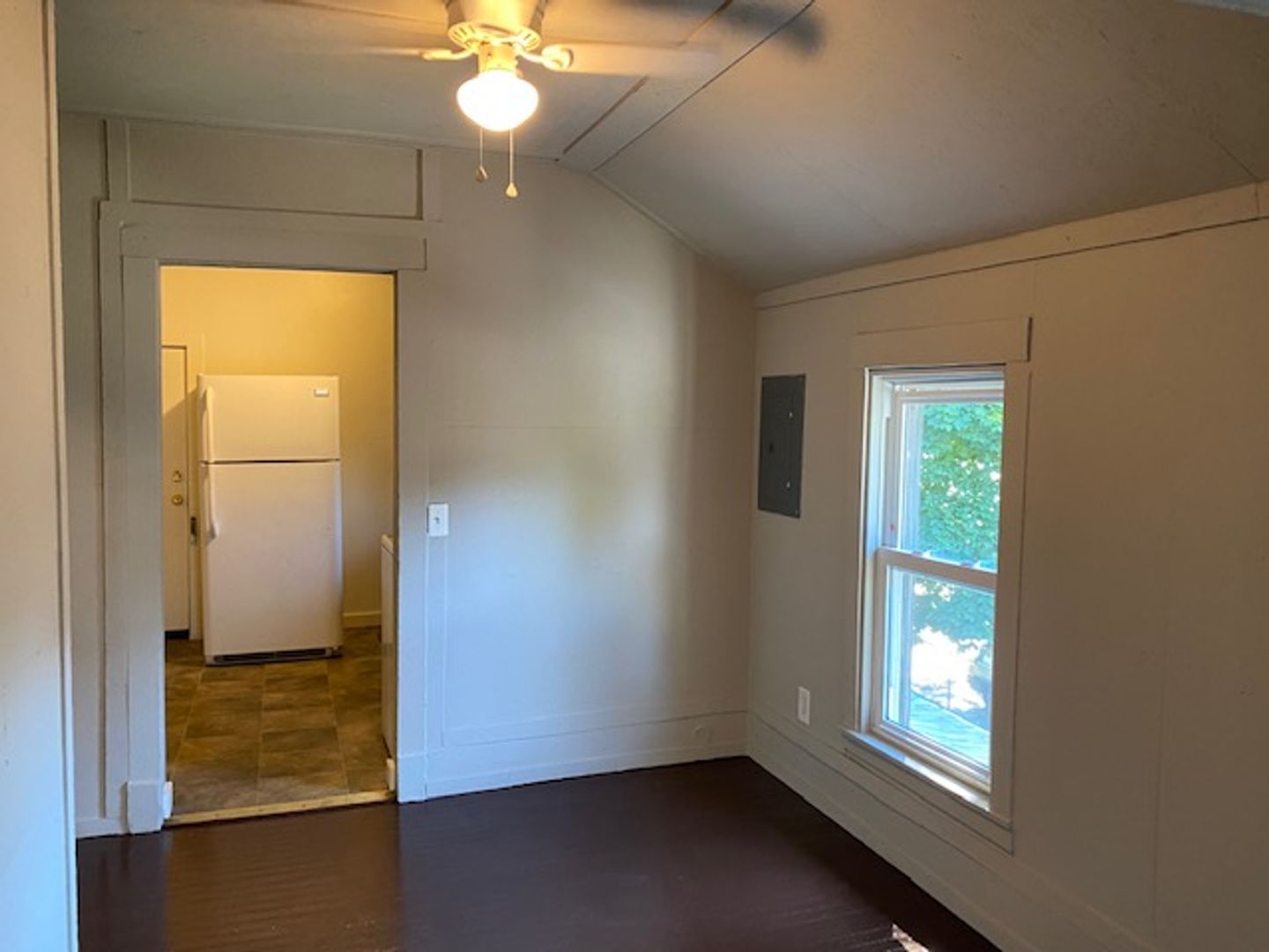 Grand Rapids Apartment: 840 Lafayette Ave. SE