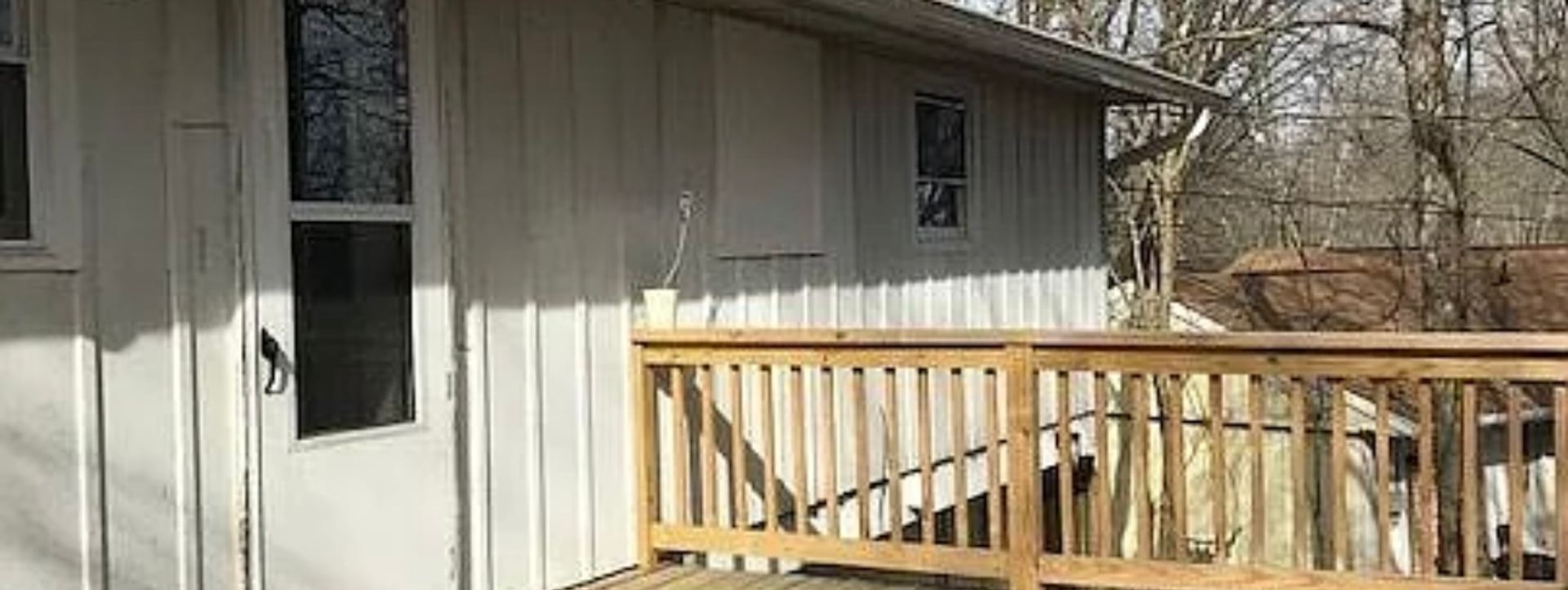 Bloomington House: 3102 Valleyview Dr.