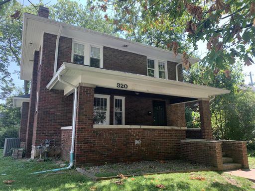 320 N. Lincoln – photo 1