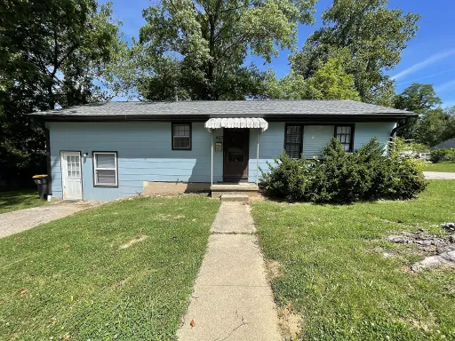 403 N. Roosevelt – photo 1