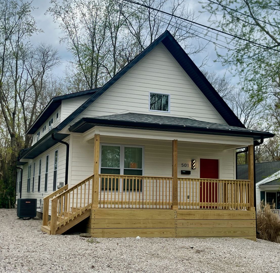 Bloomington House: 501 W. 16th Street