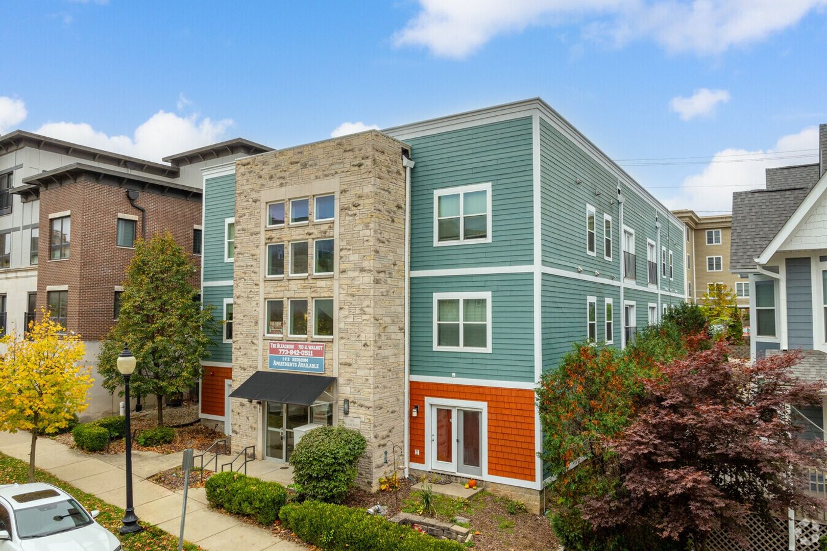 Bloomington Apartment: 703 N. Walnut St.