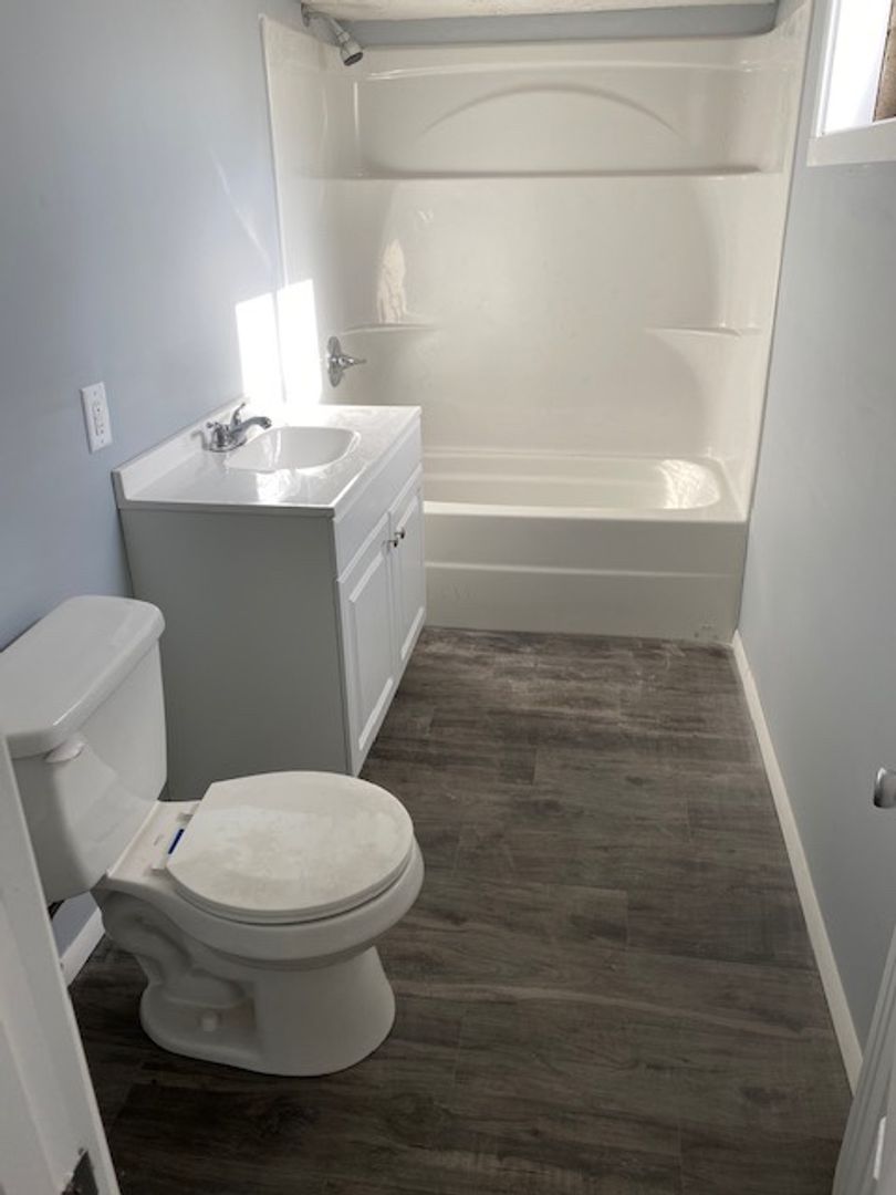 Bloomington House: 3511 E. Hollywood