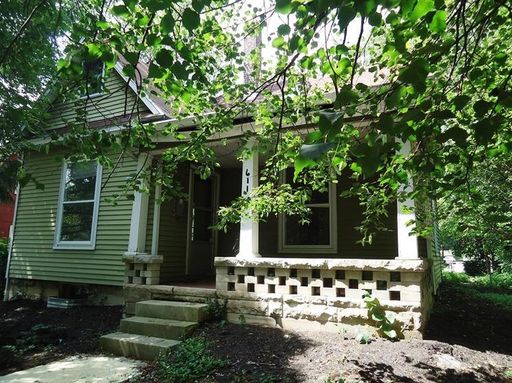 Directly Behind "The Elm" Restaurant.Beautiful 4 BD/2 BA Home – photo 1