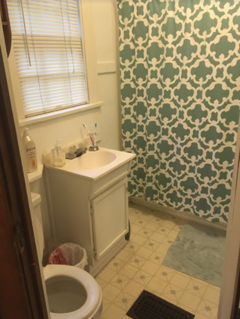 Bloomington Apartment: 1513 S. Walnut Street