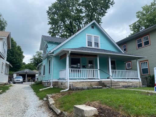 Large 1BR in great spot! – photo 1