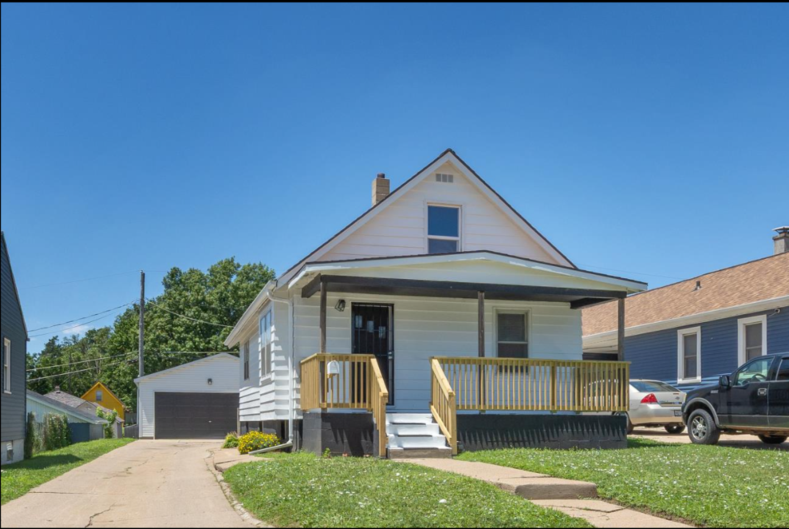 Updated South Omaha Home with Oversized Garage 