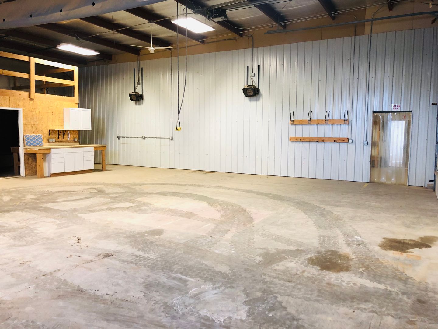 6701 4th St SW 1 and 2, Minot, ND 58701