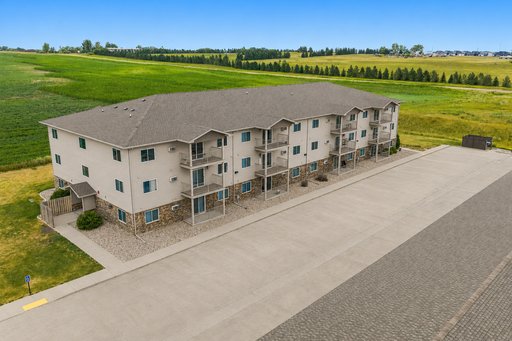 Bolton Heights Apartments! – photo 1