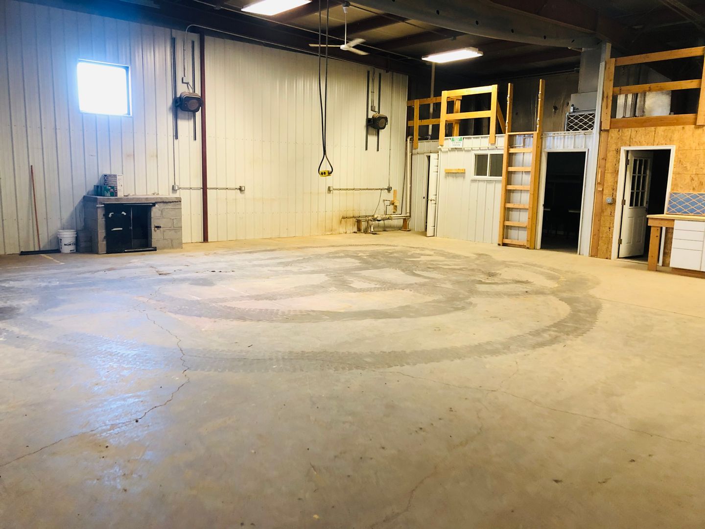 6701 4th St SW 1 and 2, Minot, ND 58701