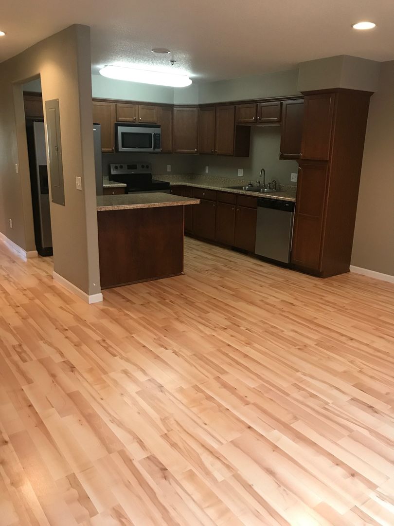 612 Colton St SW Unit 3, Minot, ND 58701