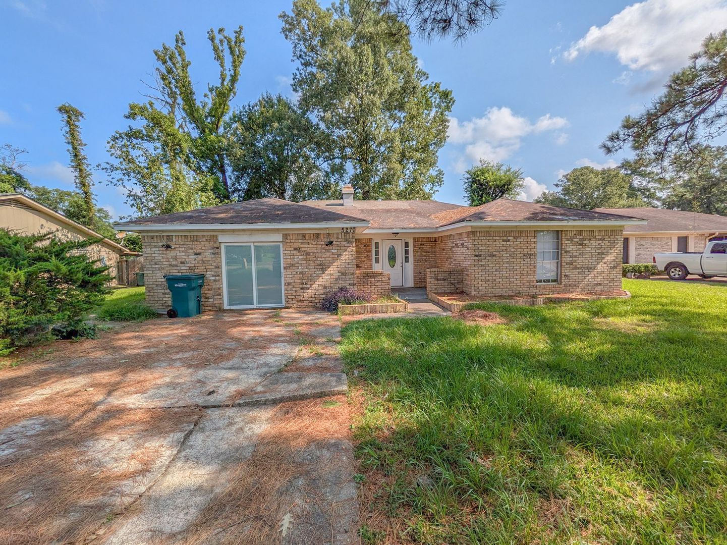Beaumont House: 5270 Wildwood Dr