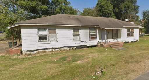 **M-I Special: $100 off** 696 W Irby St., Beaumont, TX 77705 – photo 1