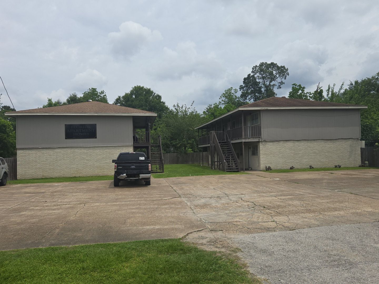 Beaumont Apartment: 650 W Florida Ave.