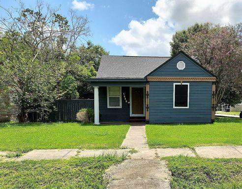 3885 Park St Beaumont, Texas 77705 – photo 1