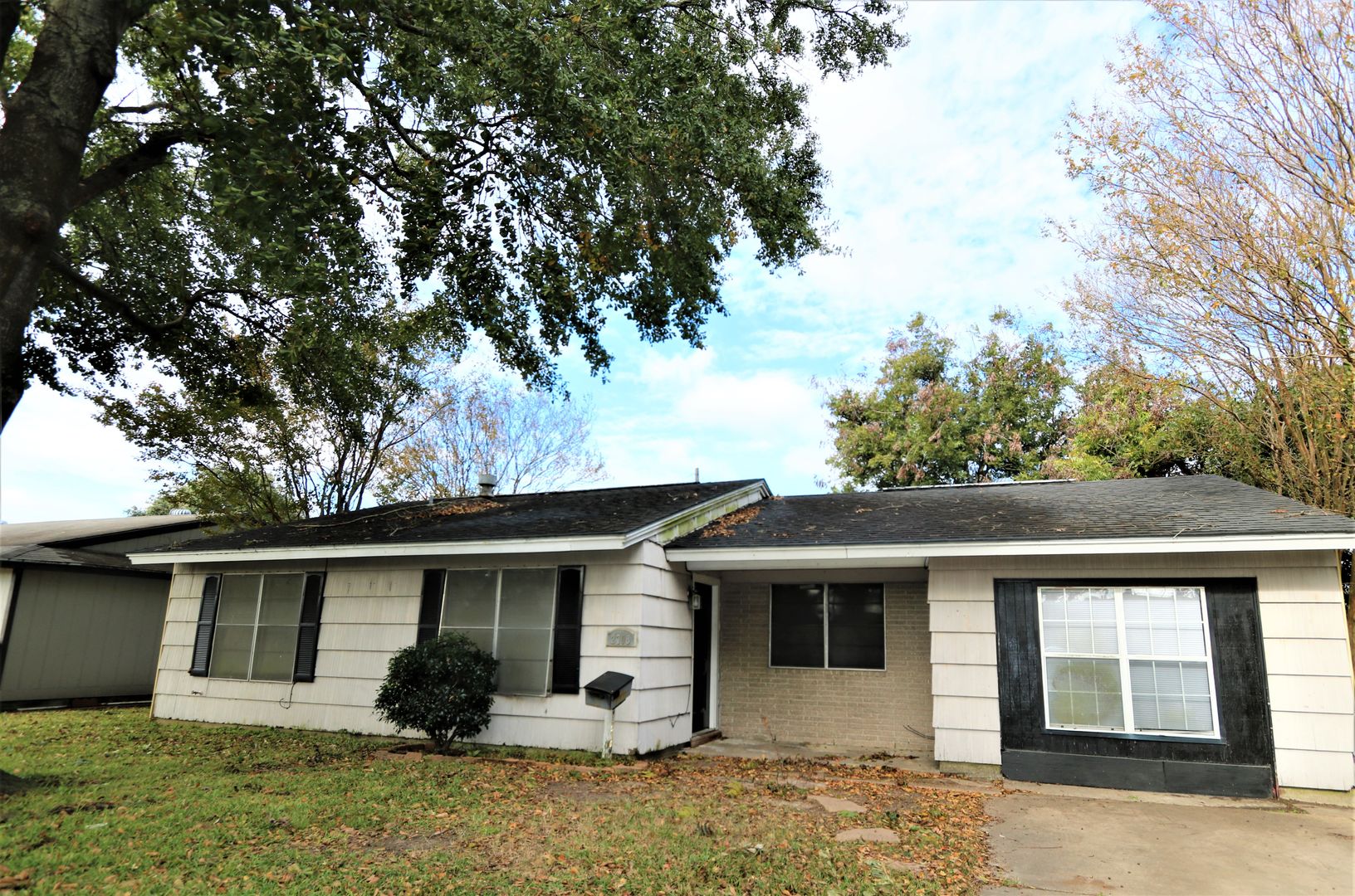 Nederland House: 2708 Avenue N