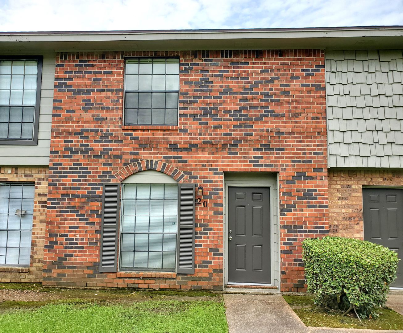 Beaumont House: 2700 16th St