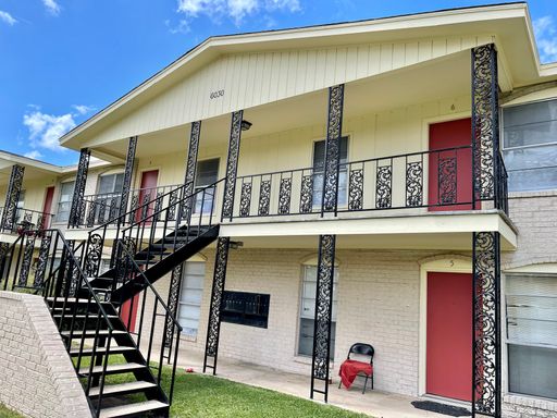 6030 Alpine Circle #6, Beaumont, TX 77708 – photo 1