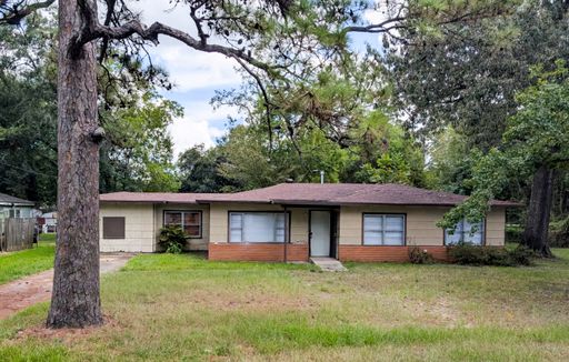 Coming Soon! 4510 El Paso, Beaumont, TX 77703 – photo 1