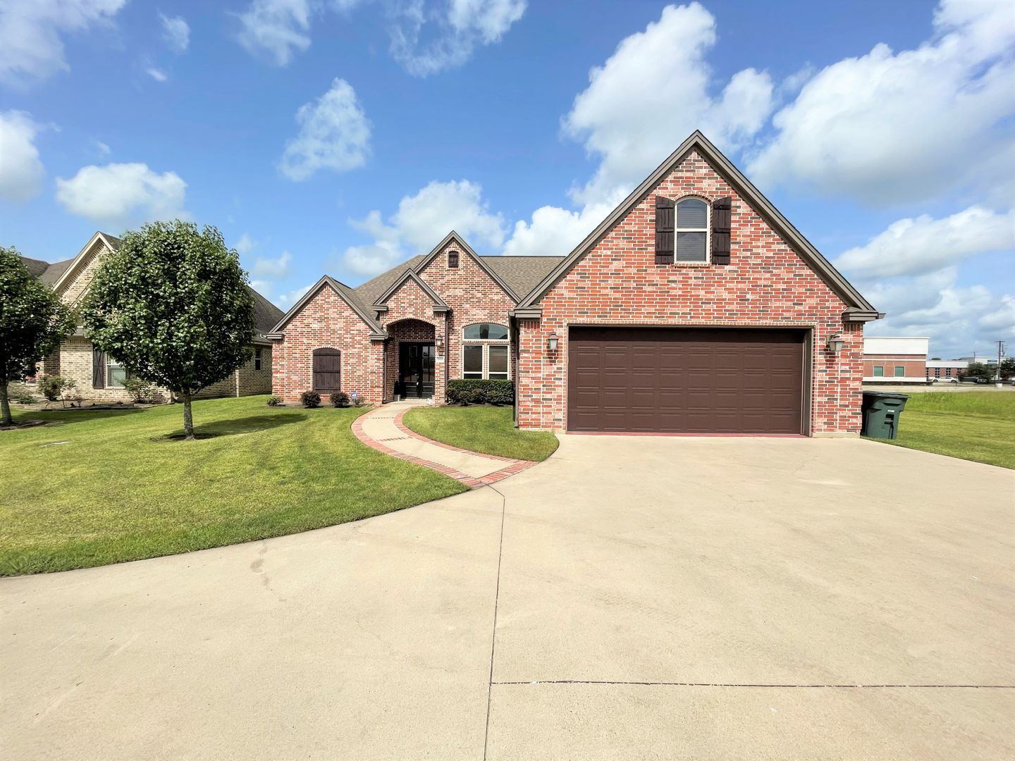 Beaumont House: 3699 Canyon Lane