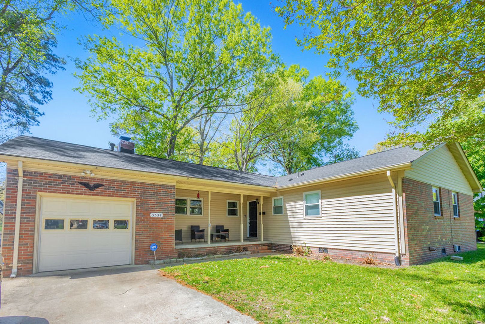 Virginia Beach House: 3537 Sea Gull Road