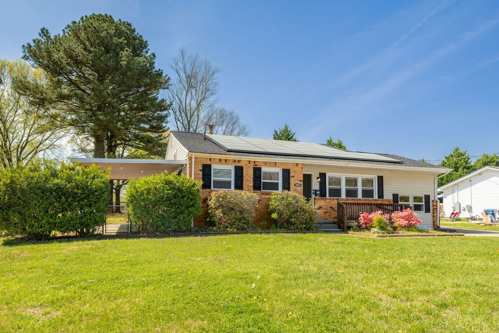 Virginia Beach House: 1013 Sherry Avenue