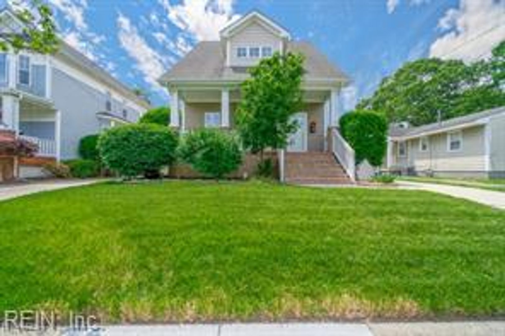 Norfolk House: 407 Pennsylvania Avenue