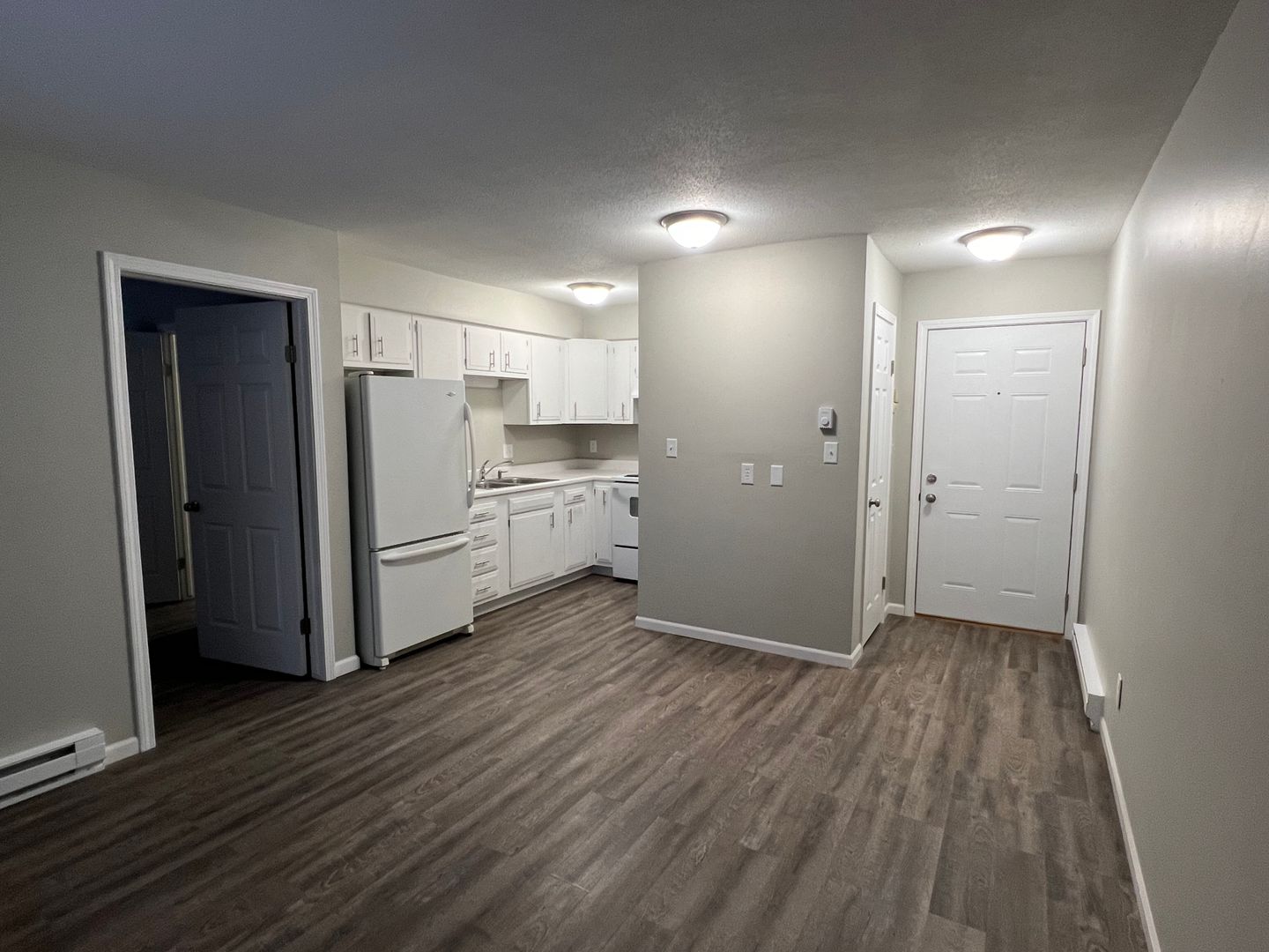 Niles Apartment: 510-518  S 3rd St.