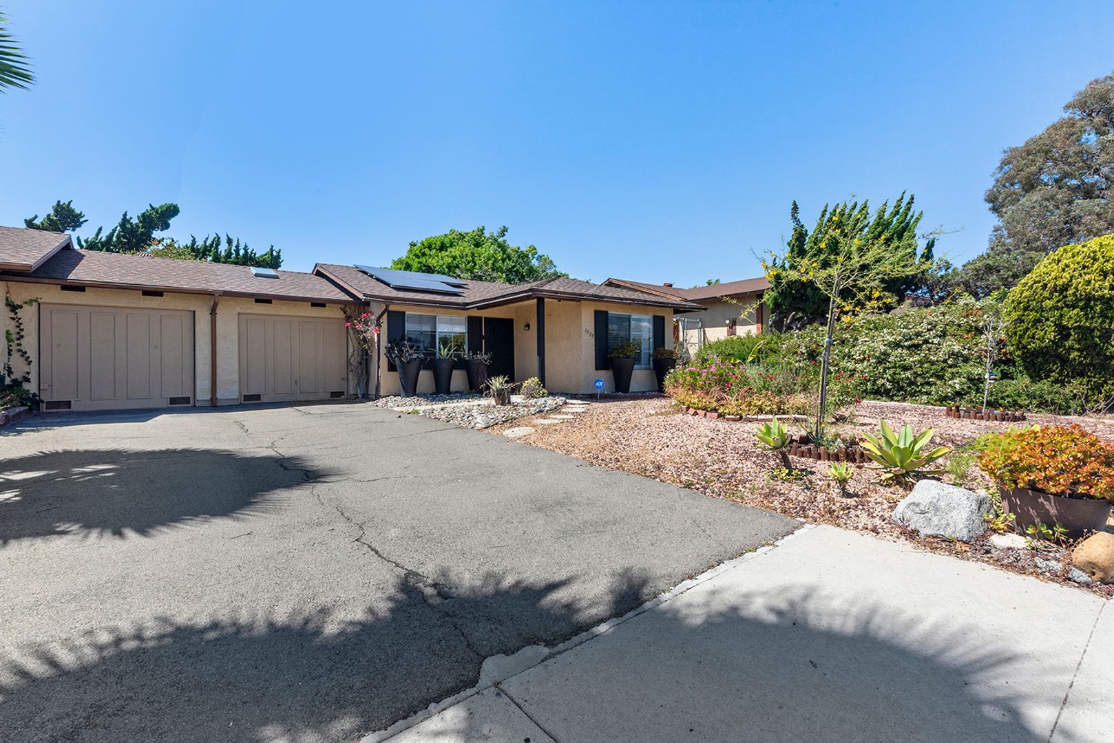 Oceanside House: 1529 Temple Heights Dr