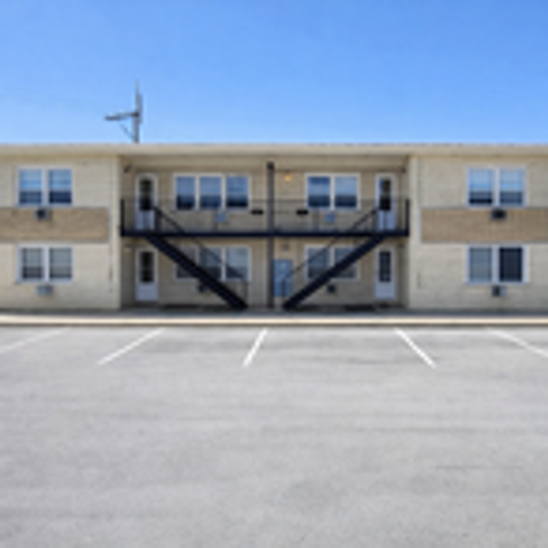 Evergreen Park Apartment: 8700-06 S. Troy Ave.