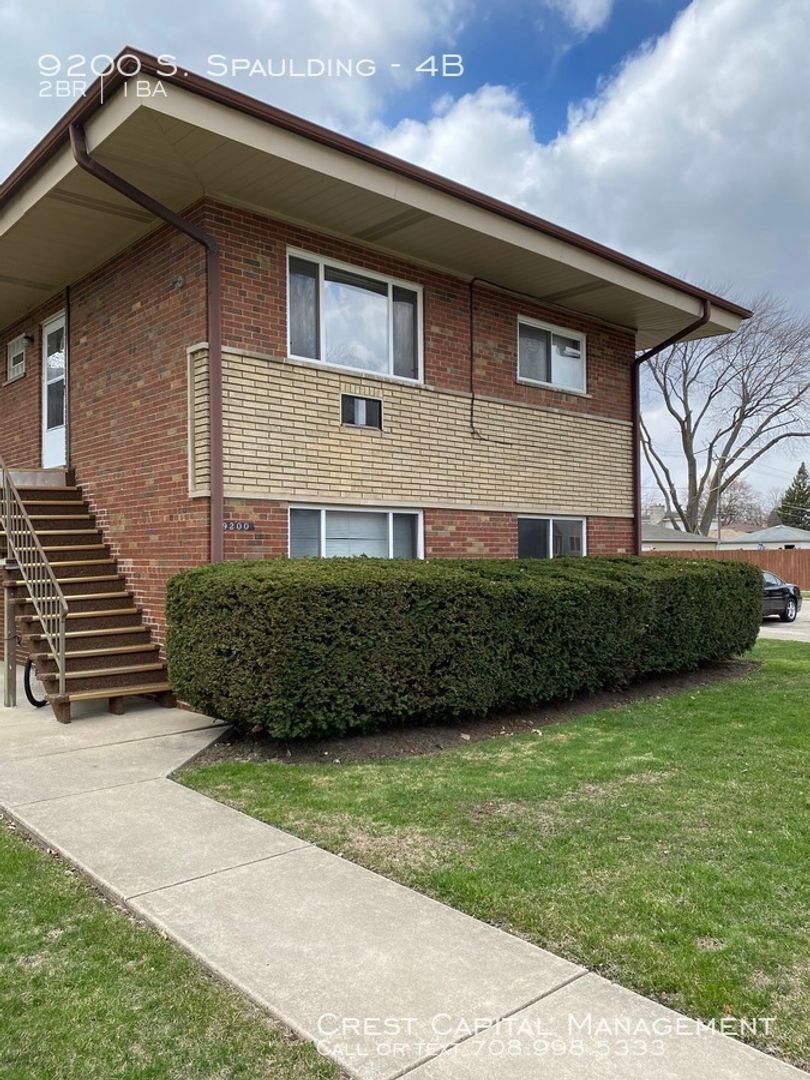 Evergreen Park Apartment: 9200-16 S Spaulding Ave