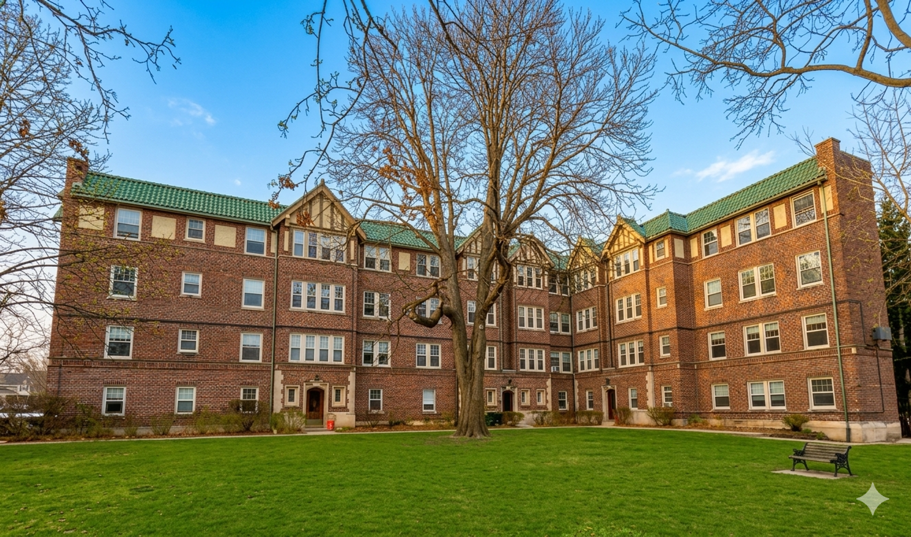 Downers Grove Apartment: 1108 Curtiss St