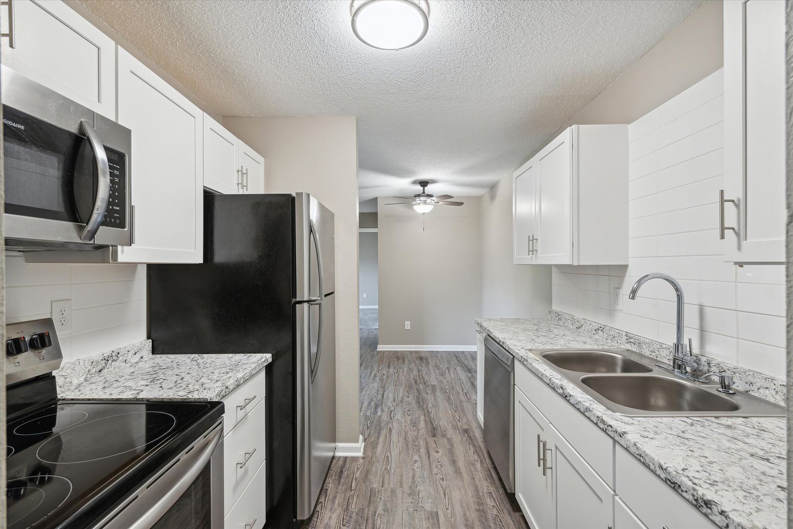 Toledo Apartment: 4103-11 Harvest Ln