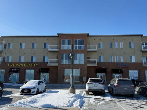 Charming 1-Bedroom Apartment in Kenosha – photo 1