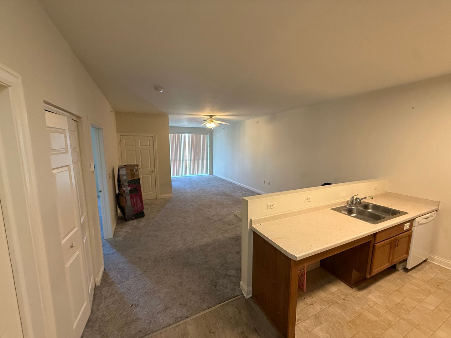 Kenosha Apartment: 1923 63rd St