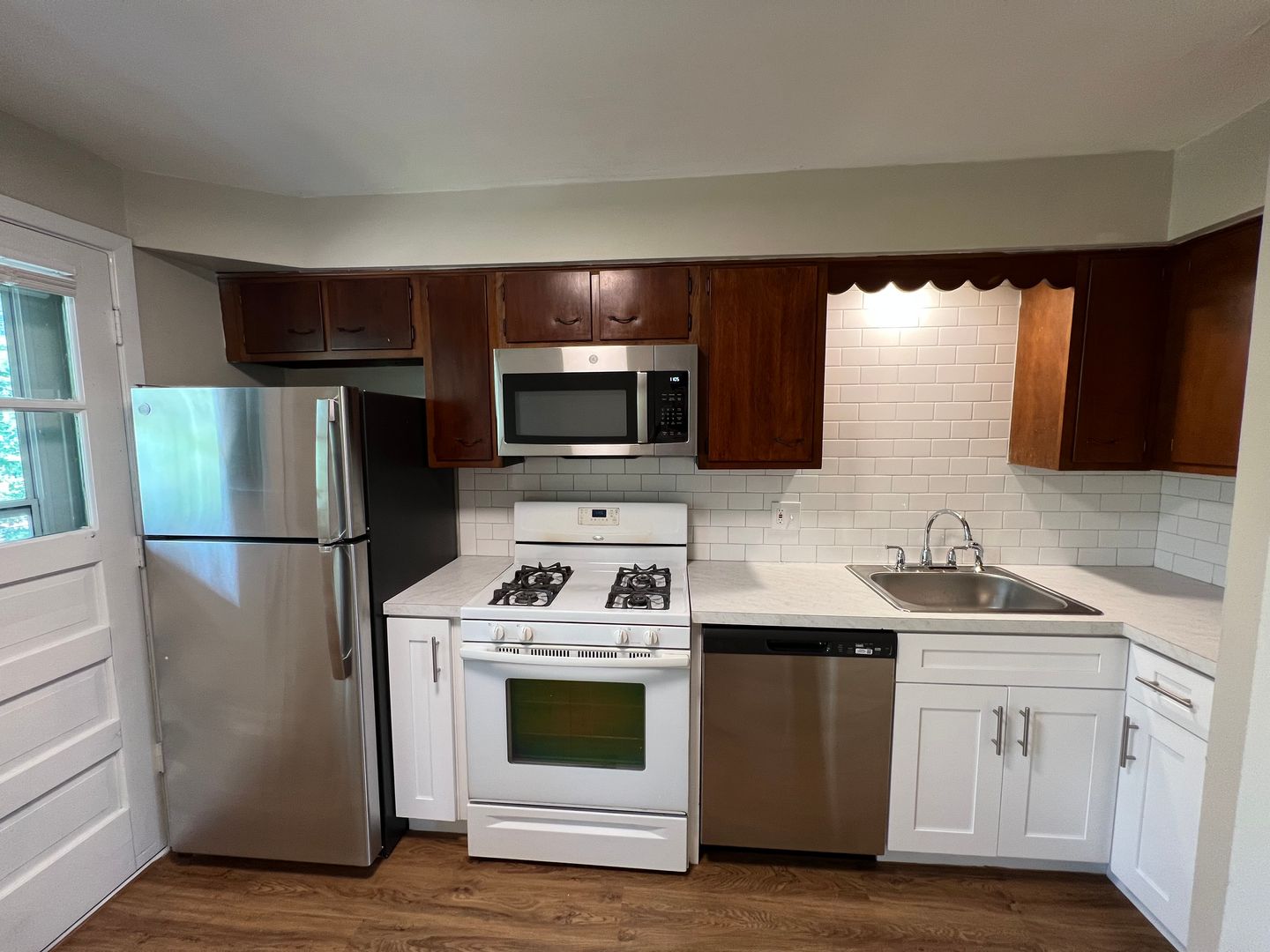 Villa Park Apartment: 317 & 320 N. Harvard Ave