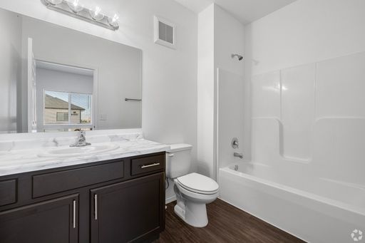 Listing photo thumbnail